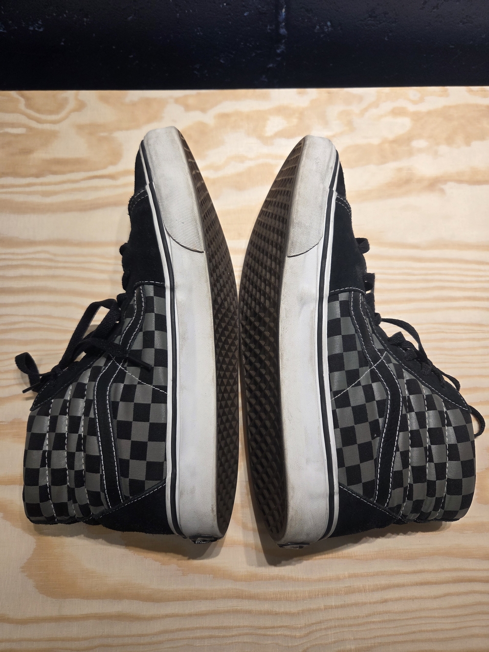 Vans Sk8-Hi Checkerboard High Top Black & Gray Sneakers (Size 12) - Picture 8 of 11